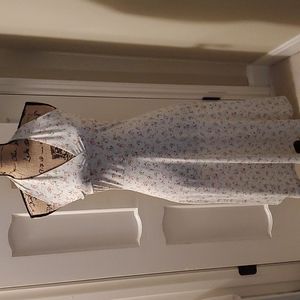 iNg halter dress. Size M